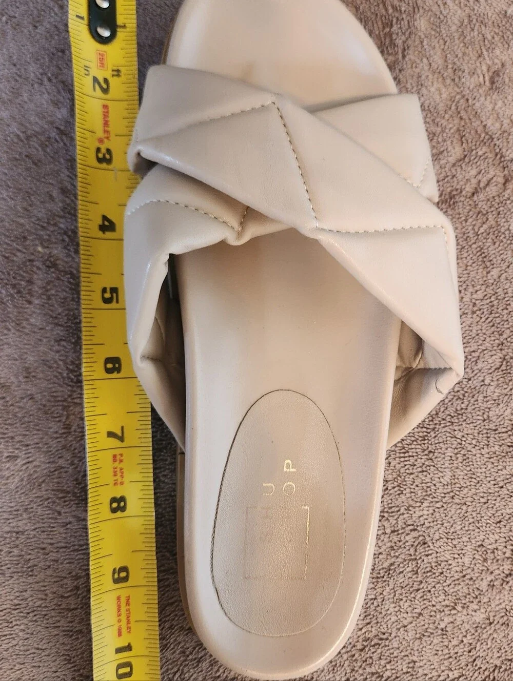 Claire By ShuShop Womens Cream Cross-Band, Puffed Slide Sandals